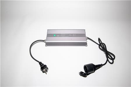 Solar Lit230 Emergency 15/300W 10M Ip67 Eur-St